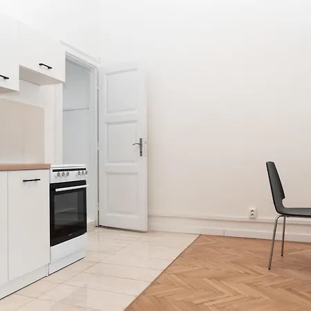 Old Town Oasis - Chic Comfort & Elegance * Bratislava