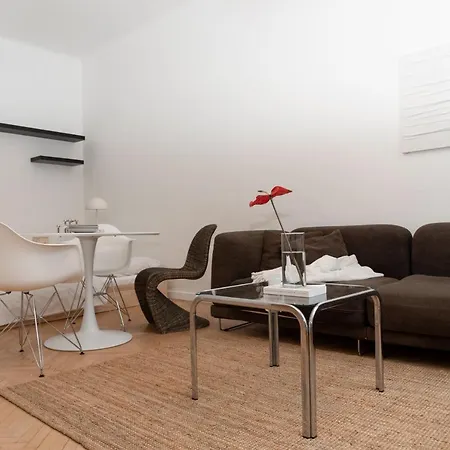 Old Town Oasis - Chic Comfort & Elegance Appartamento *
