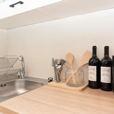 Old Town Oasis - Chic Comfort & Elegance Apartamento Bratislava